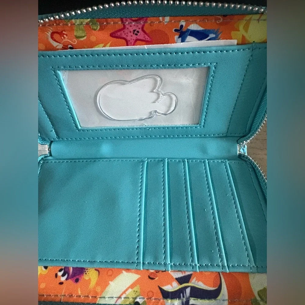 Finding Nemo Loungefly Wallet - Picture 3 of 3